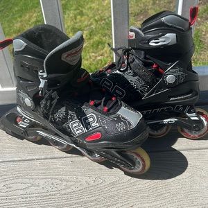 In-line skate- rollerblades.  Size 5-8 ( adjustable)